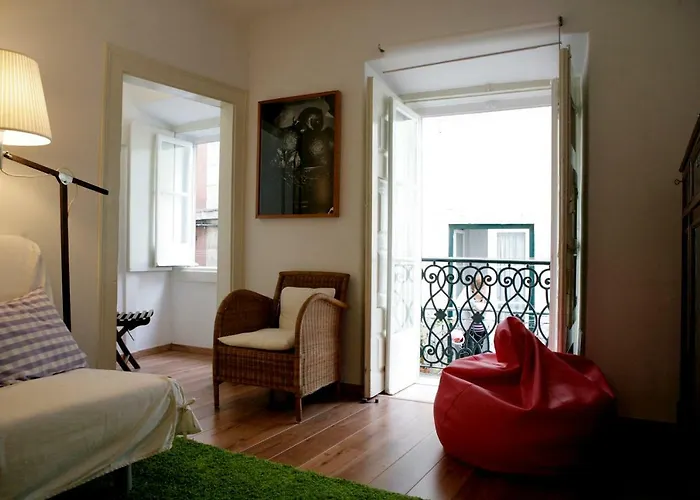 Salvador Apartment- Alfama